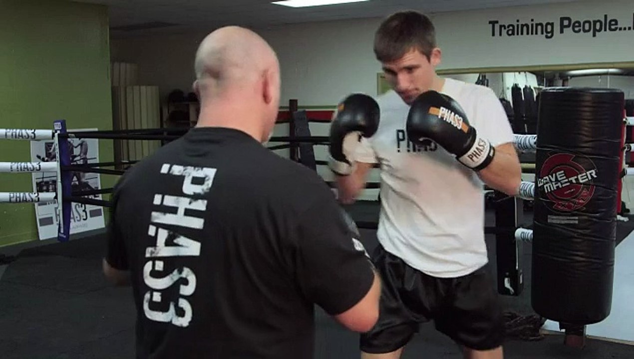 Kickboxing Stance for Dominant Hands