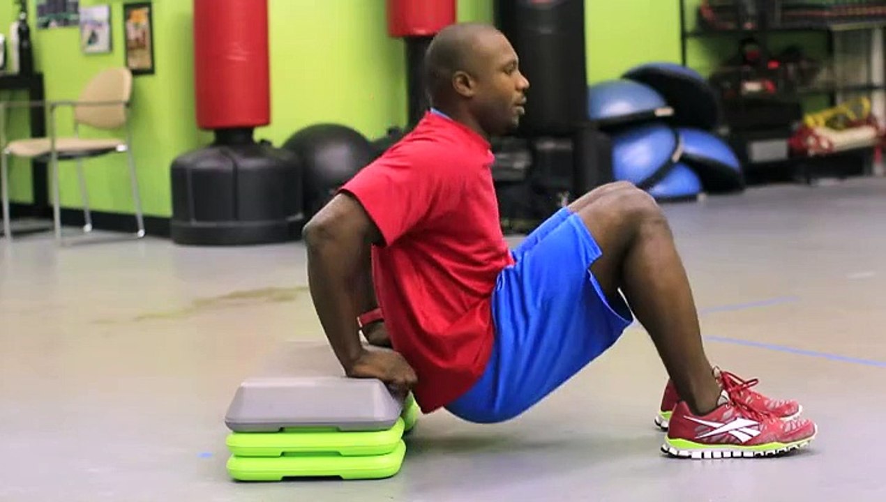How to Do a Street Workout