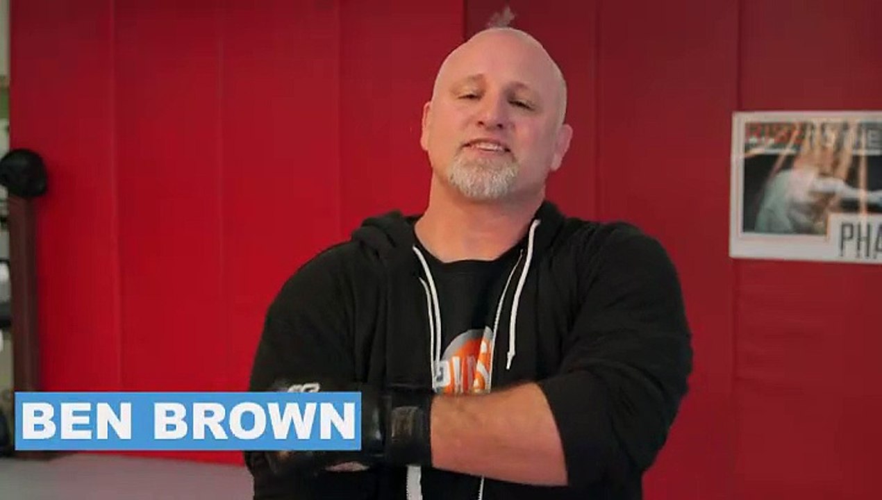 How to Execute a Reverse Punch Without Your Opponent Seeing It