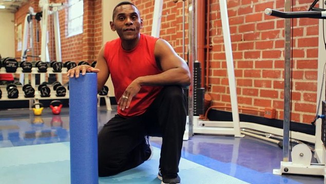 Stomach Crunches With a Cylinder