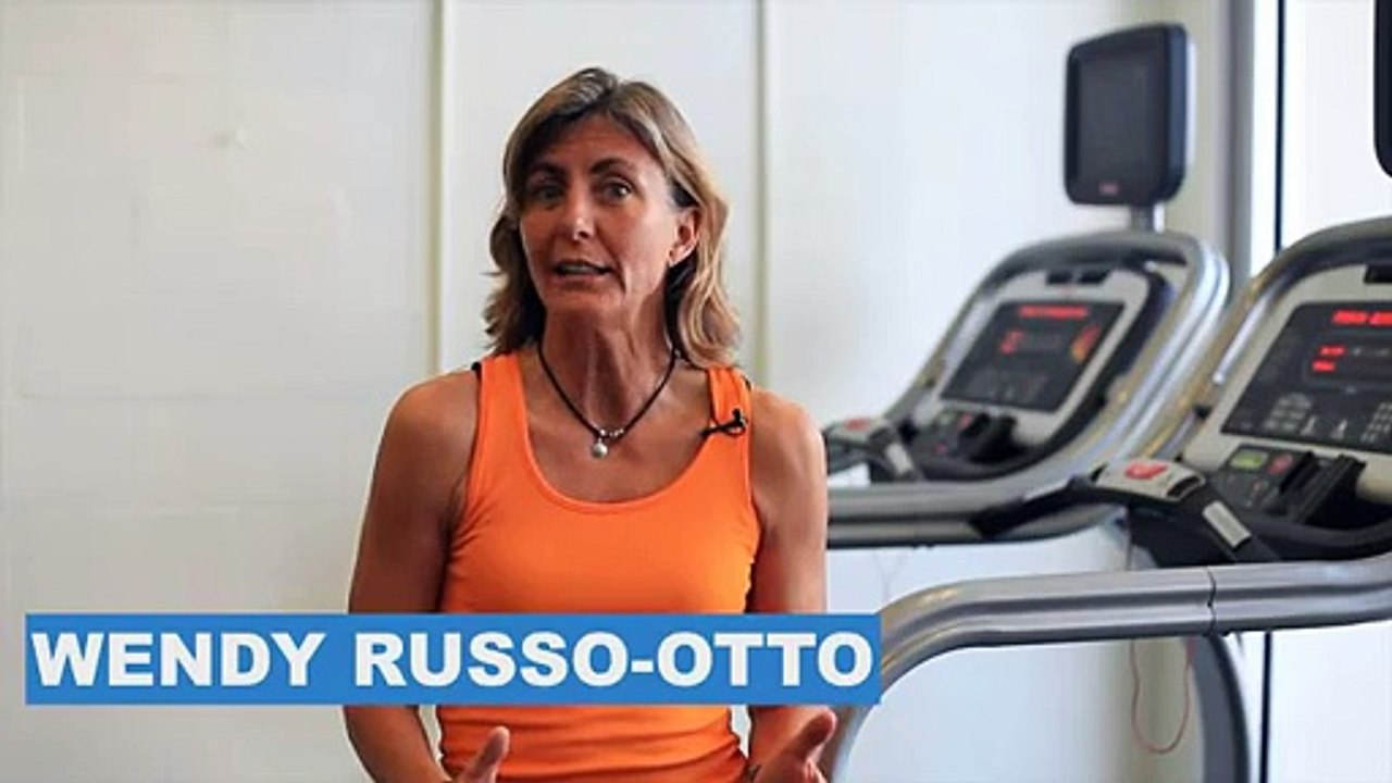 Does Tightening Your Butt Cheeks Help You Tone When Walking?