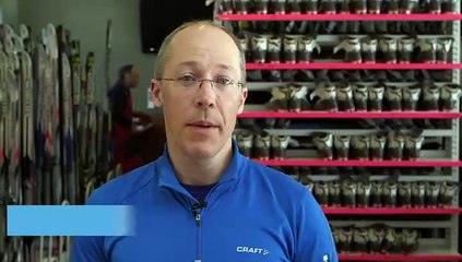 What Is the Proper Pole Height for Snowshoeing?