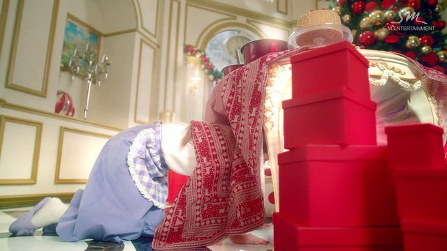 Girls' Generation-TTS - Dear Santa (NAVER 1080p)