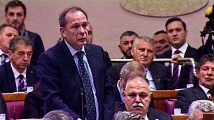 Leko Mlakaru: "Nema Sabora ni kluba HDZ-a."