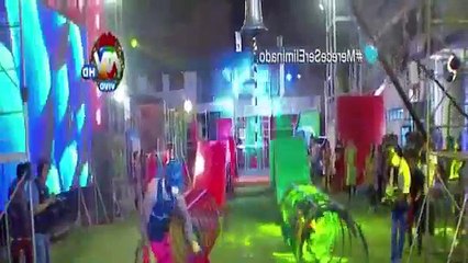 COMBATE 03-12-15 : YAMILA PIÑERO SUFRE LESION EN VIVO