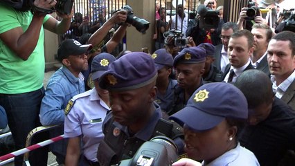 Pistorius, culpable de "asesinato"