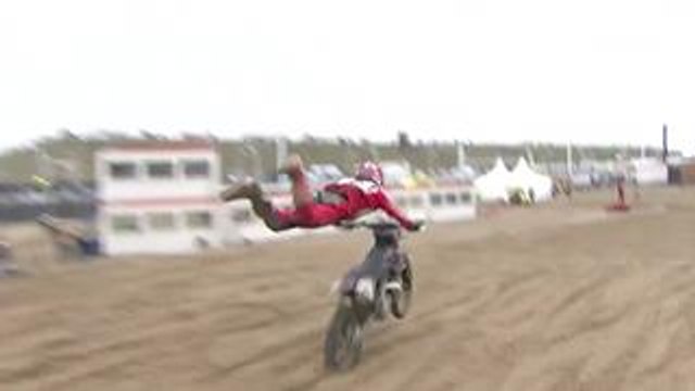 Skuff TV Moto - Knock Out 2015 Crashes