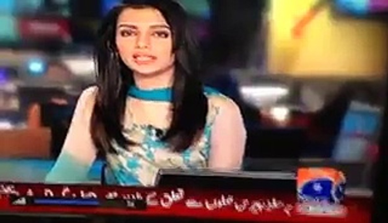 Imran Khan Slapped His Own Party Worker in Karachi