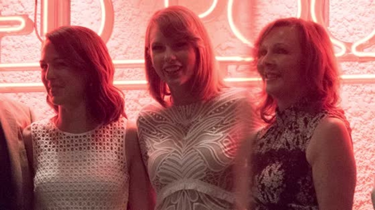 Taylor Swift nimmt sich Zeit für ihre Fans auf Hamilton Island