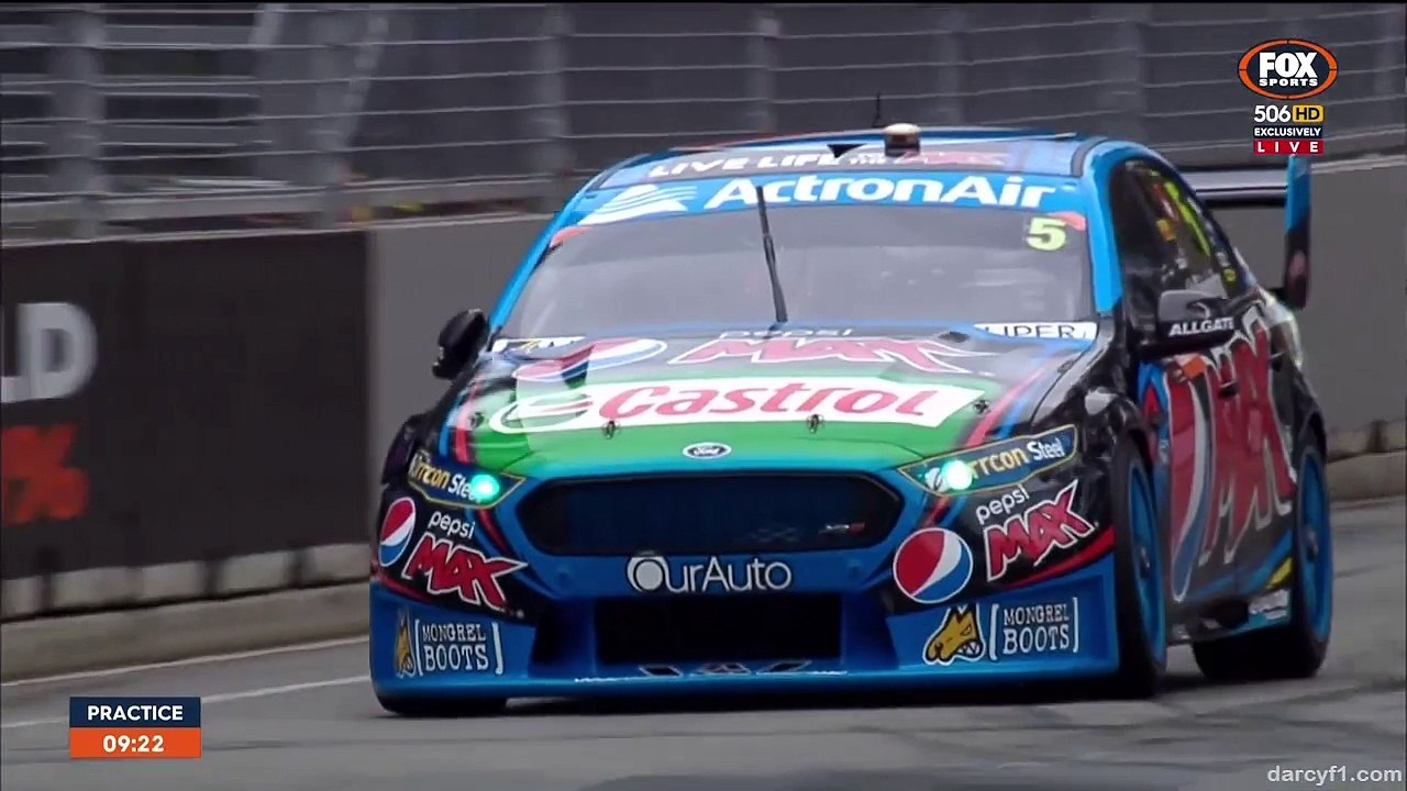 Winterbottom Crashes | Practice | Sydney 2015