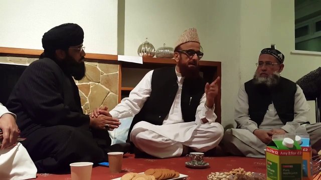 Mufti Muneeb ur Rehman Heavily Criticizes Naat Mehfils and Call Naat Khawa as Stars and Artists