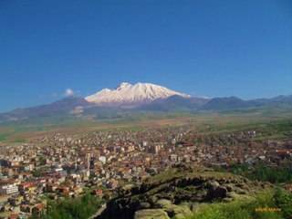 DEVELİ FOTO VİDEO -  ÇEK DEVECİ DEVELERİN SULANSIN.