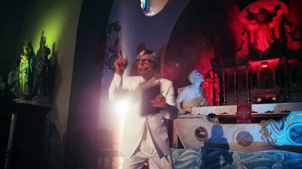 Weezer - Thank God For Girls (Official Video)