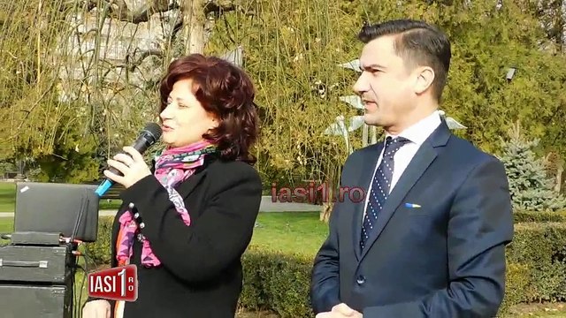 Bradul Sperantei , bradul Star of Hope , impodobit pe Stefan cel Mare