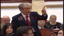 Nderpritet seanca , Balla-Berishës: Plak i lodhur, opozita bllokon foltoren e Kuvendit