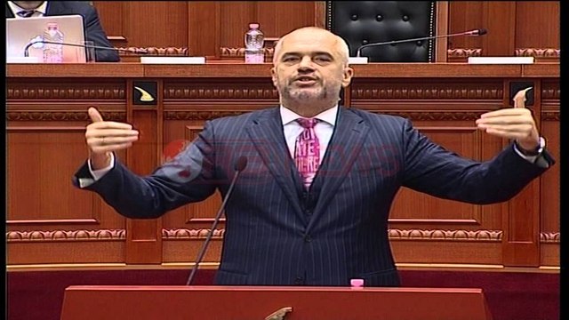 Rama: I zoti i shtëpisë së opozitës gjenerator i zjarrit në pantallona - Ora News- Lajmi i fundit-