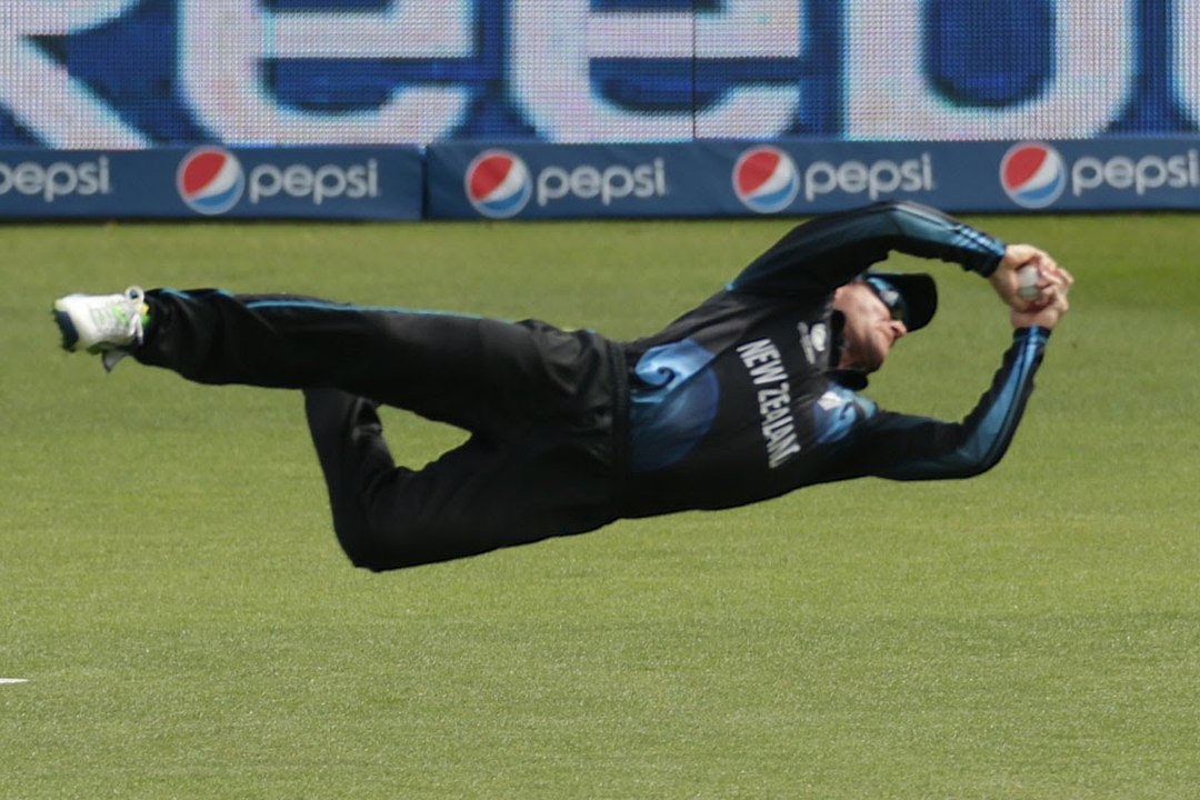 Top 30 Best Flying Catches ever taken in cricket history Amazing !!!