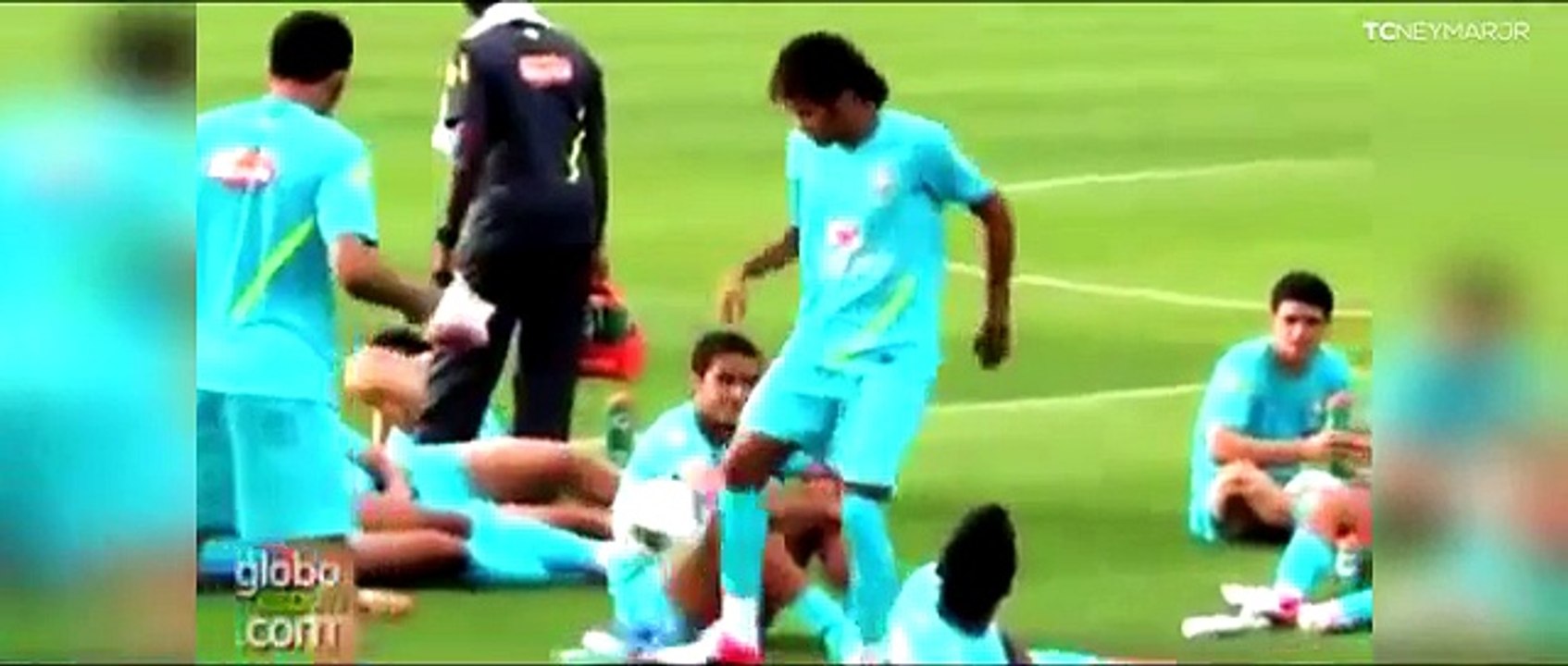 Neymar Jr ● Best Freestyle Skills - 2015 Pt.4 - HD