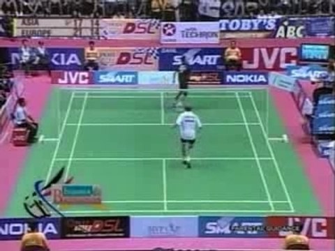 Backhand Smash by Taufik hidayat