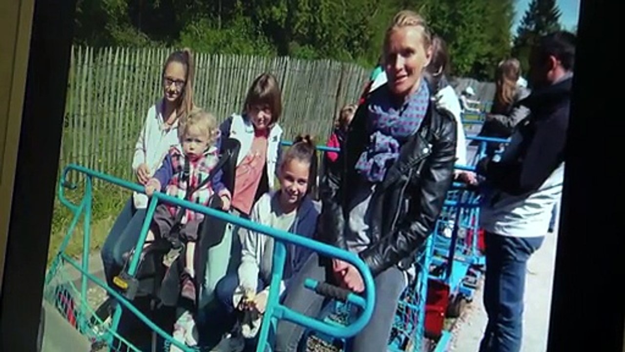 D!CI TV - Eric et Cécile tiennent le refuge Napoléon avec leurs 12 enfants