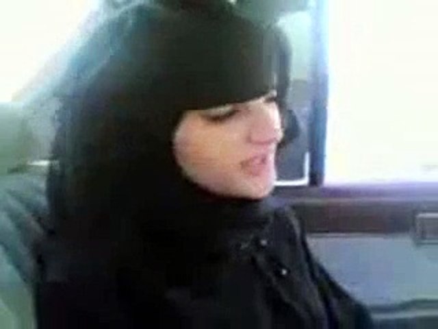 Aghani Girl Love In Car