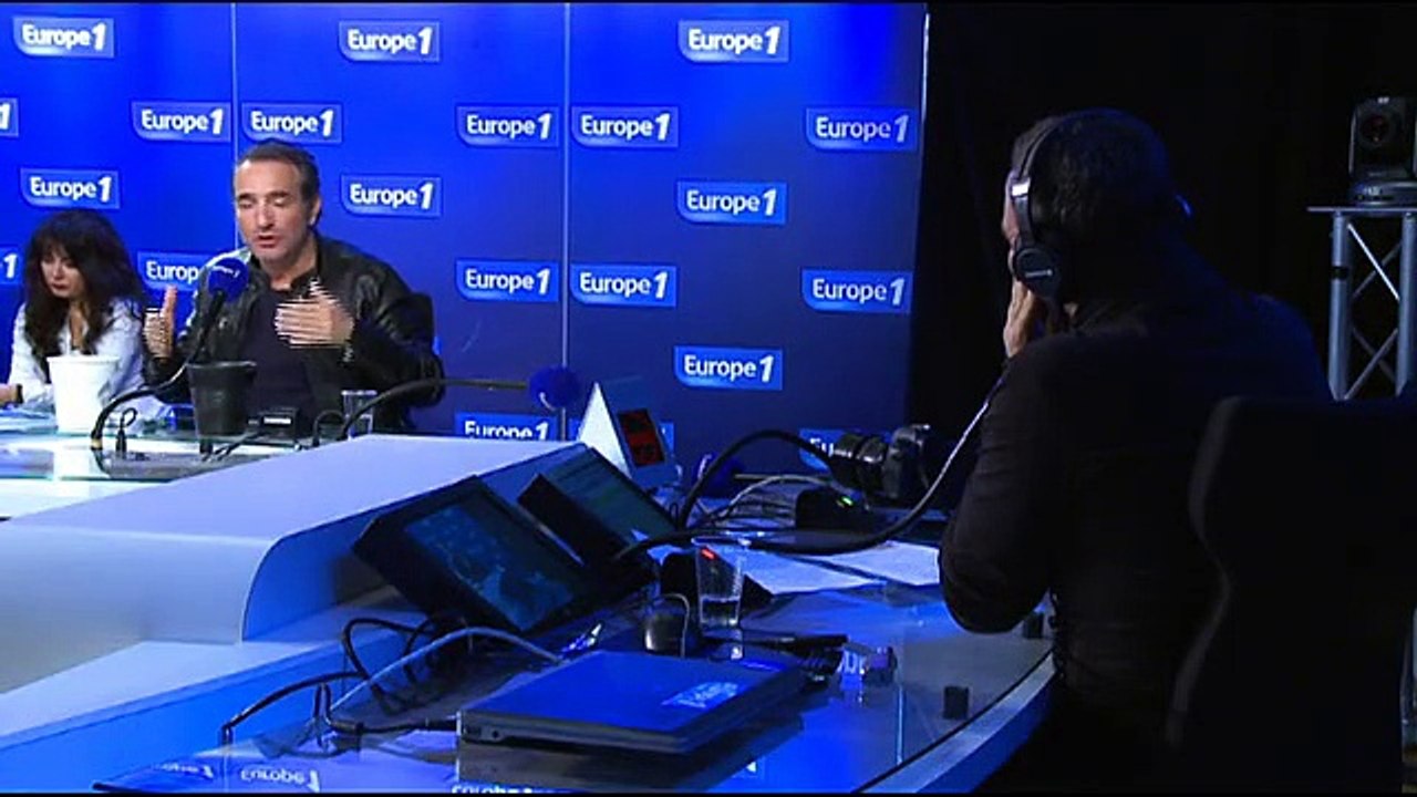 Jean Dujardin rencontre Amma : "Une Gandhi au féminin"