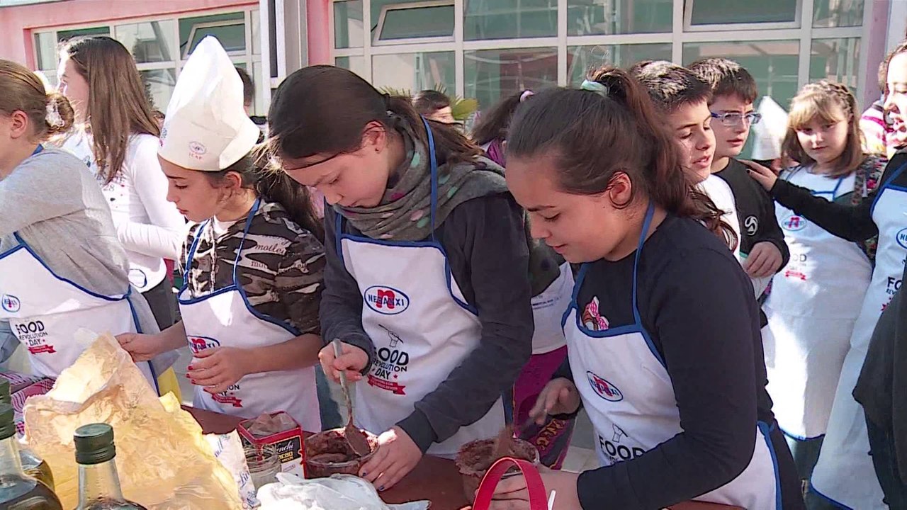 Përkujtohet dita e Tokës Mëmë  nxënësit e "Gustav Mayer" gatuajnë