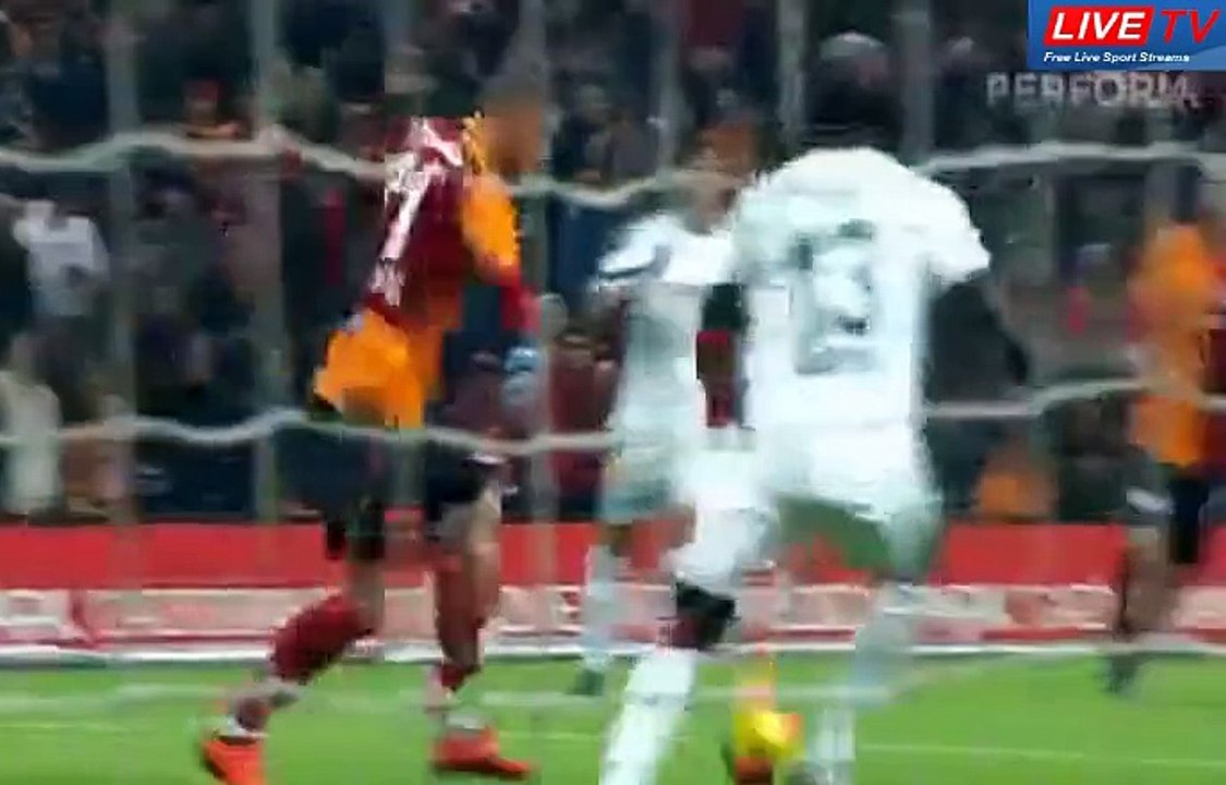 Lukas Podolski Goal - Galatasaray 1 - 0 Bursaspor - 04_12_2015