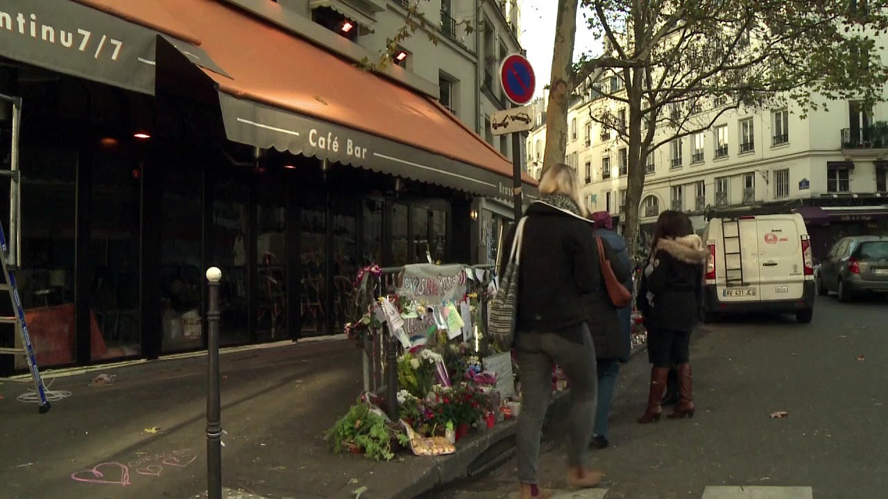 Attackiertes café in paris wiedereröffnet