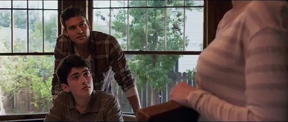 UN VOISIN TROP PARFAIT Bande Annonce VF (Jennifer Lopez)
