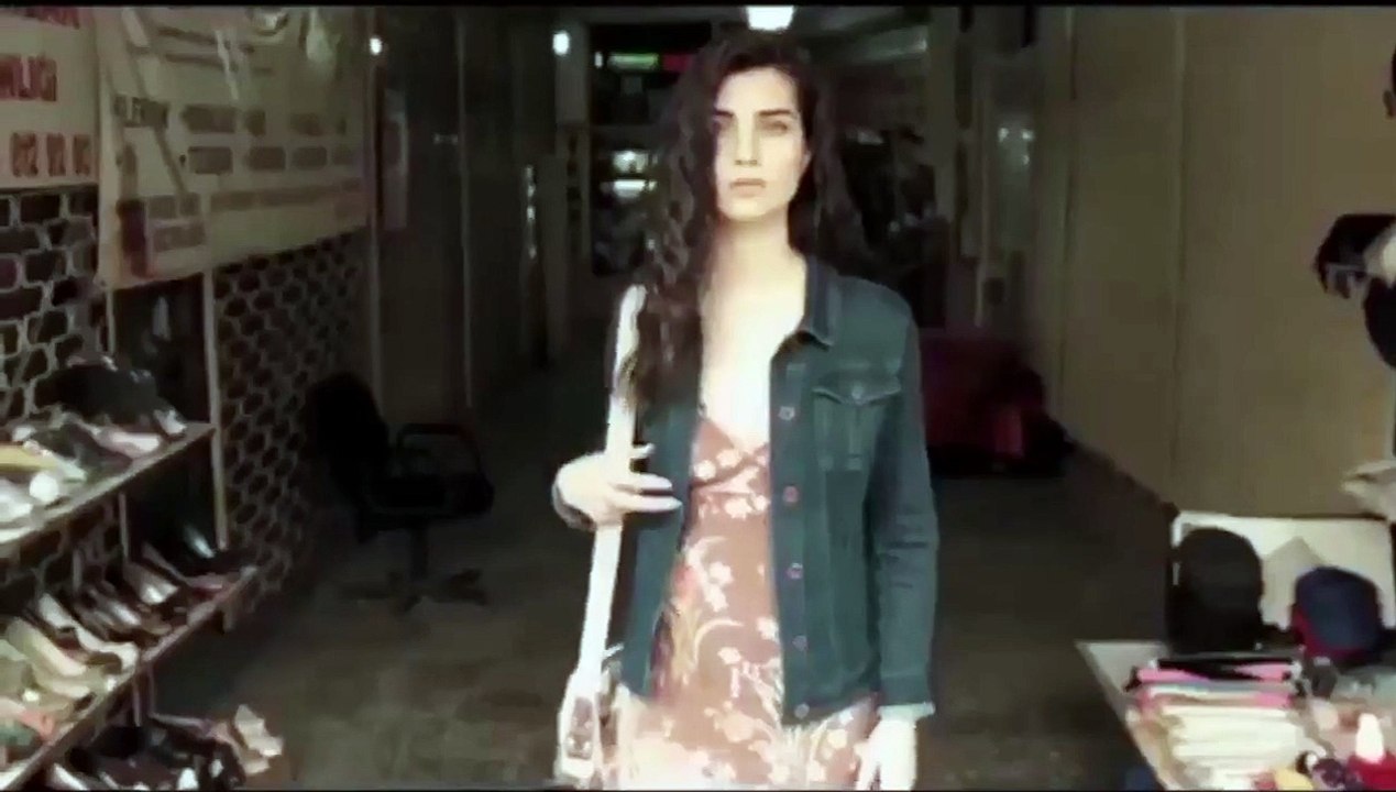 Dar Elbise 2016 Fragmanı