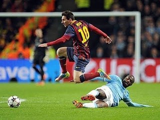 Amazing Football Tricks & Skills - 2015 -  Cristiano Ronaldo - The Gold Man - Skills,Passes and Goals -  HD Cristiano Ronaldo & Isco Alarcón - The Amazing Duo -HD 4K