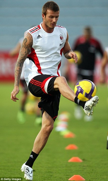 Paulinho - Welcome to Guangzhou Evergrande - Goals & Skills - Top 5 Amazing Football Skills To Learn Tutorial ● Neymar ● Ronaldo ● Zidane ● RonaldinhoHD