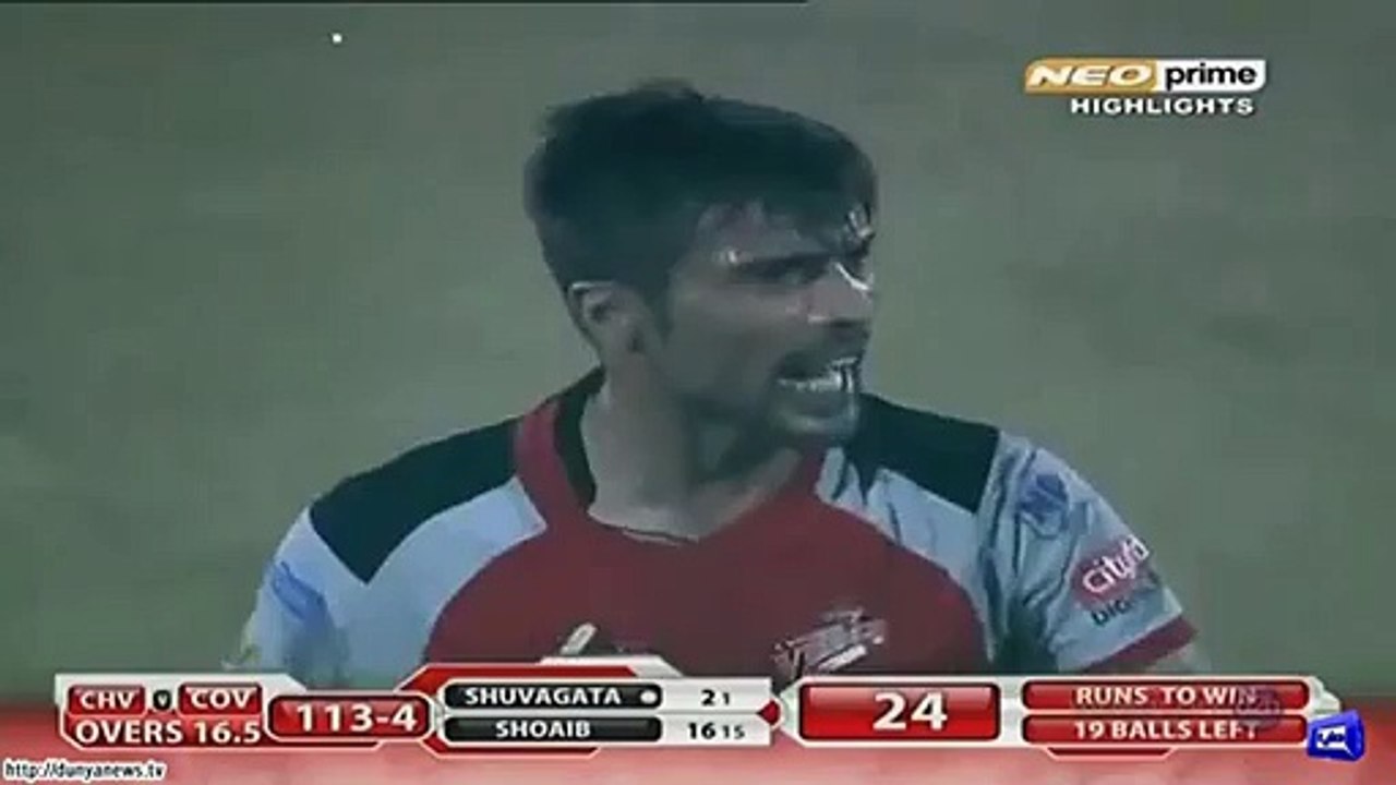 Muhammad Amir is Abusing Bengali Fielder What Happened Next in  BPL 2015