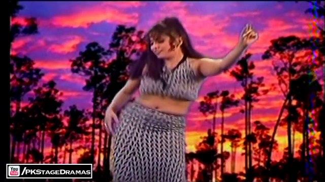 DESI KURI HIT MUJRA - DANCER RUKHSANA - PAKISTANI MUJRA DANCE