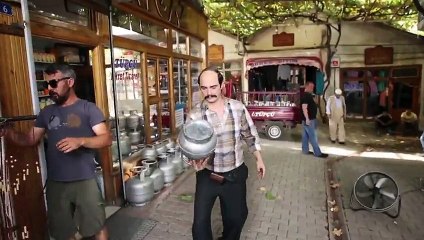 Düğün Dernekten Yumurtanın Sarısı Klibi