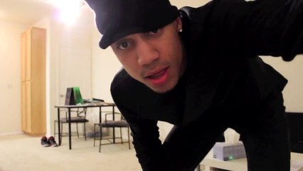 giả làm trộm đột nhập nhà bạn gái và cái kết thú vị :v