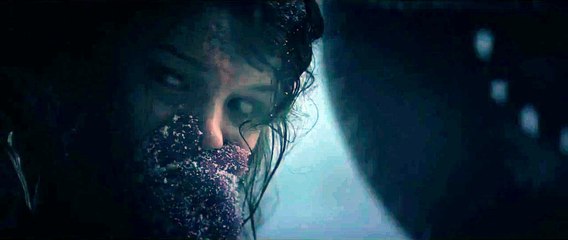 Krampus - Clip Under the Car (2015)