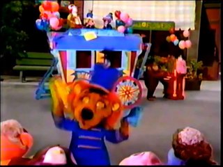 Thomas & Friends-Rudolph & Frosty Parody 5