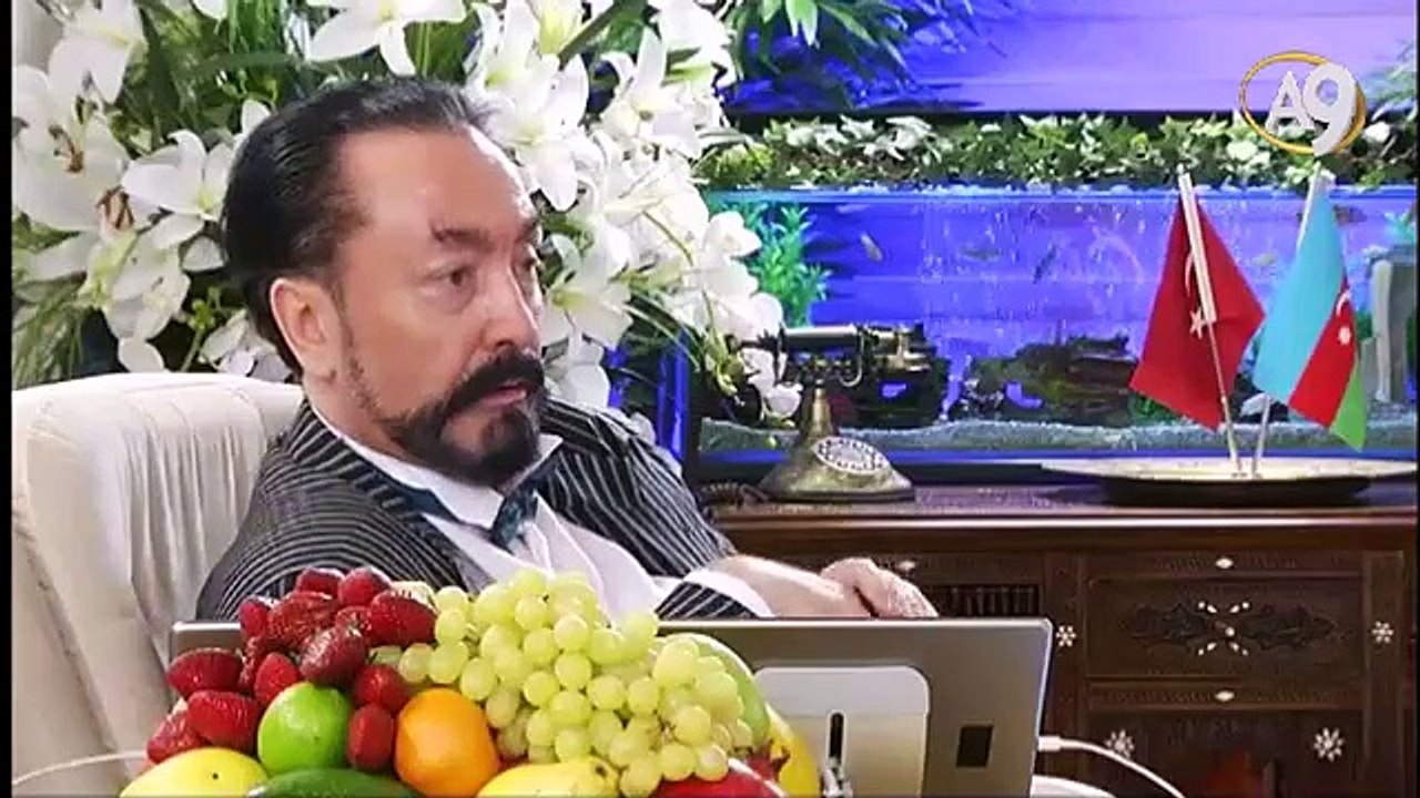 Adnan Oktar: Biz Müslümanların örnek gösterebileceği, Müslümanlığın aydınlık yüzüyüz.