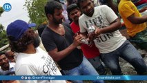 Vishal Supplying Food And Water For Chennai Flood Victims