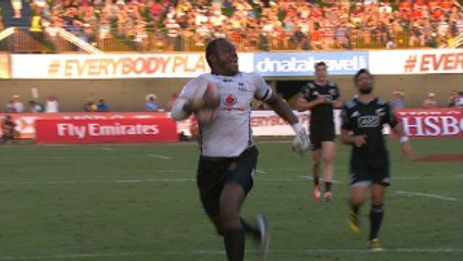 RE:Live - Pio Tuwai's HUGE fend leads Fiji to the final!