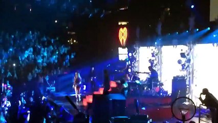 Selena Gomez 'Love You Like A Love Song' beim Wild 94.9 Jingle Ball