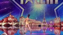 11 Year Old Baton Girl Wows Judges On Frances Got Talent 2015 | Got Talent Global