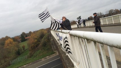 Action pont pour la Bretagne réunie