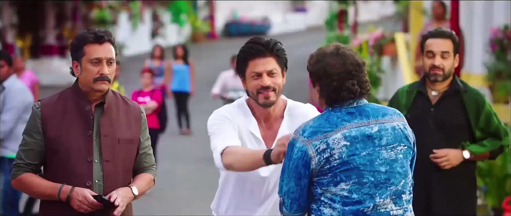 Dilwale Official Trailer - Shahrukh Khan - Kajol - Varun Dhawan