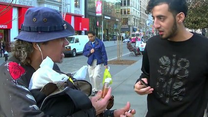Picking up hot & sexy California girls with a massage | Funny prank