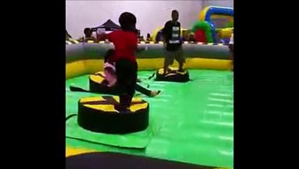 August vine compilation - Girls Free