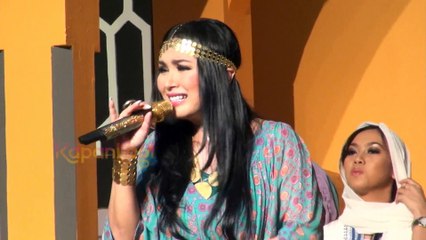 Titi Dj ; Kahitna Itu Band Yang Ajaib