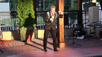 Colin Paul sings 'I Got Stung' Elvis Week 2013